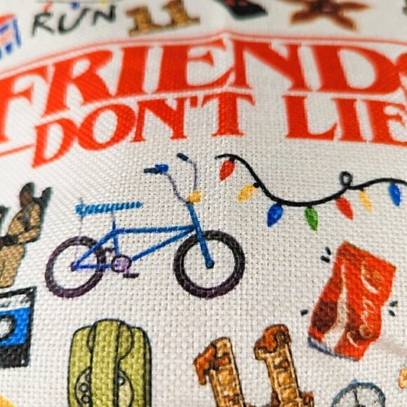 NEW Stranger Things Friends Don't Lie Bag/Pouch - Picture 4 of 7